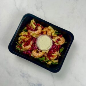 Salade scampi met bulgur, appel, gemarineerde rode spitskool & bieslookvinaigrette