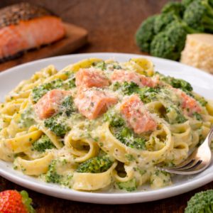 Pasta zalm (tagliatelle-romige broccolisaus-zalm-parmesan)